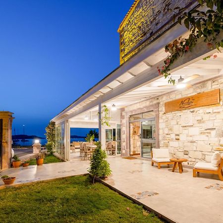 Navalia Hotel Foça Exterior foto