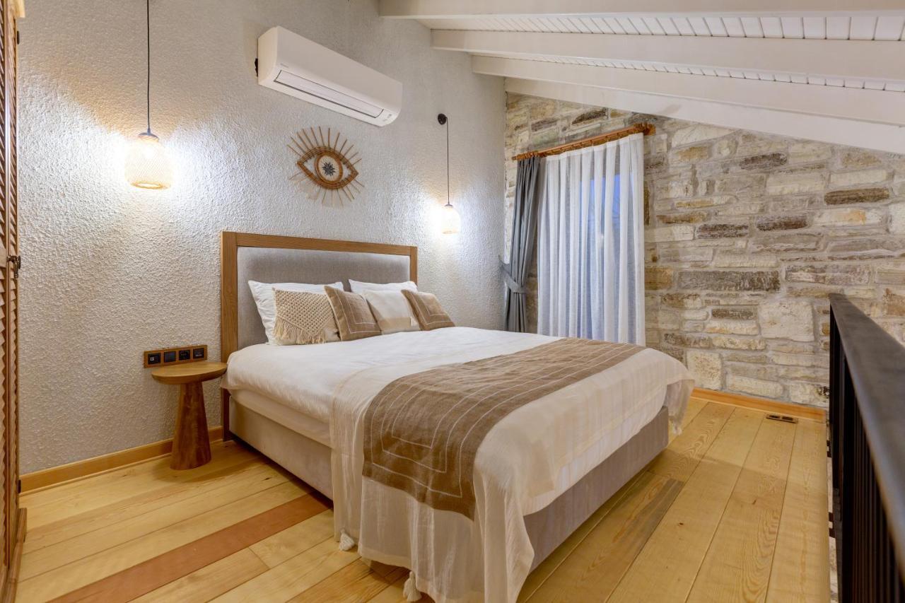 Navalia Hotel Foça Exterior foto