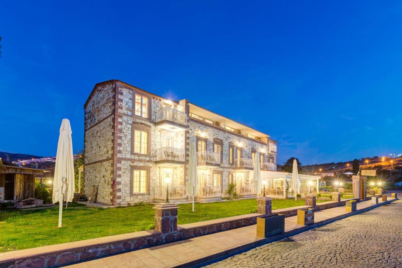 Navalia Hotel Foça Exterior foto
